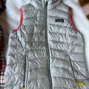 Great condition Patagonia Girl’s Vest